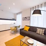 Slataper 11 Tirabora Short Rent, Con Parcheggio Privato