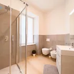 Slataper 11 Tirabora Short Rent, Con Parcheggio Privato 公寓 *